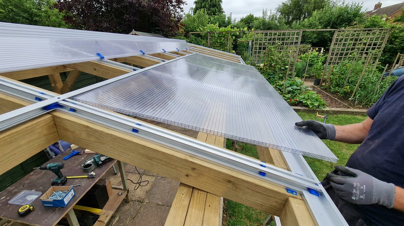 Deckprofil A2 System Stegplatten verlegen