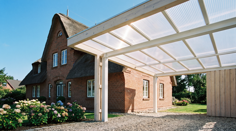 Carport in Niedersachsen: Baugenehmigung & Eindeckung