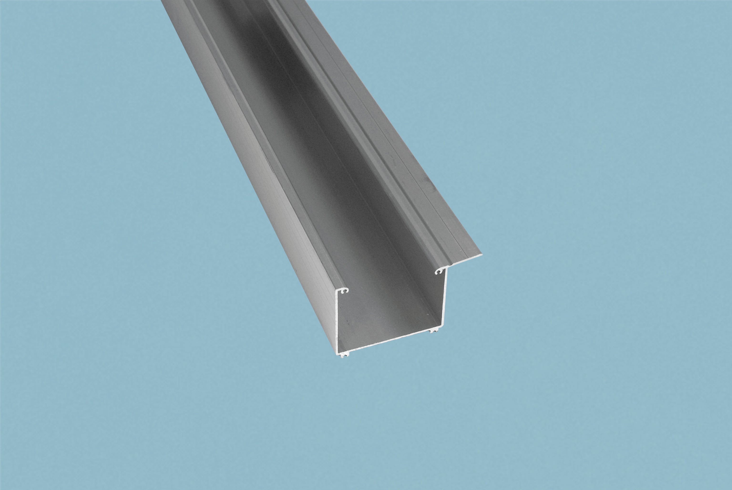 Alu Regenrinne – 90mm Breite, Silber – Produktansicht 4