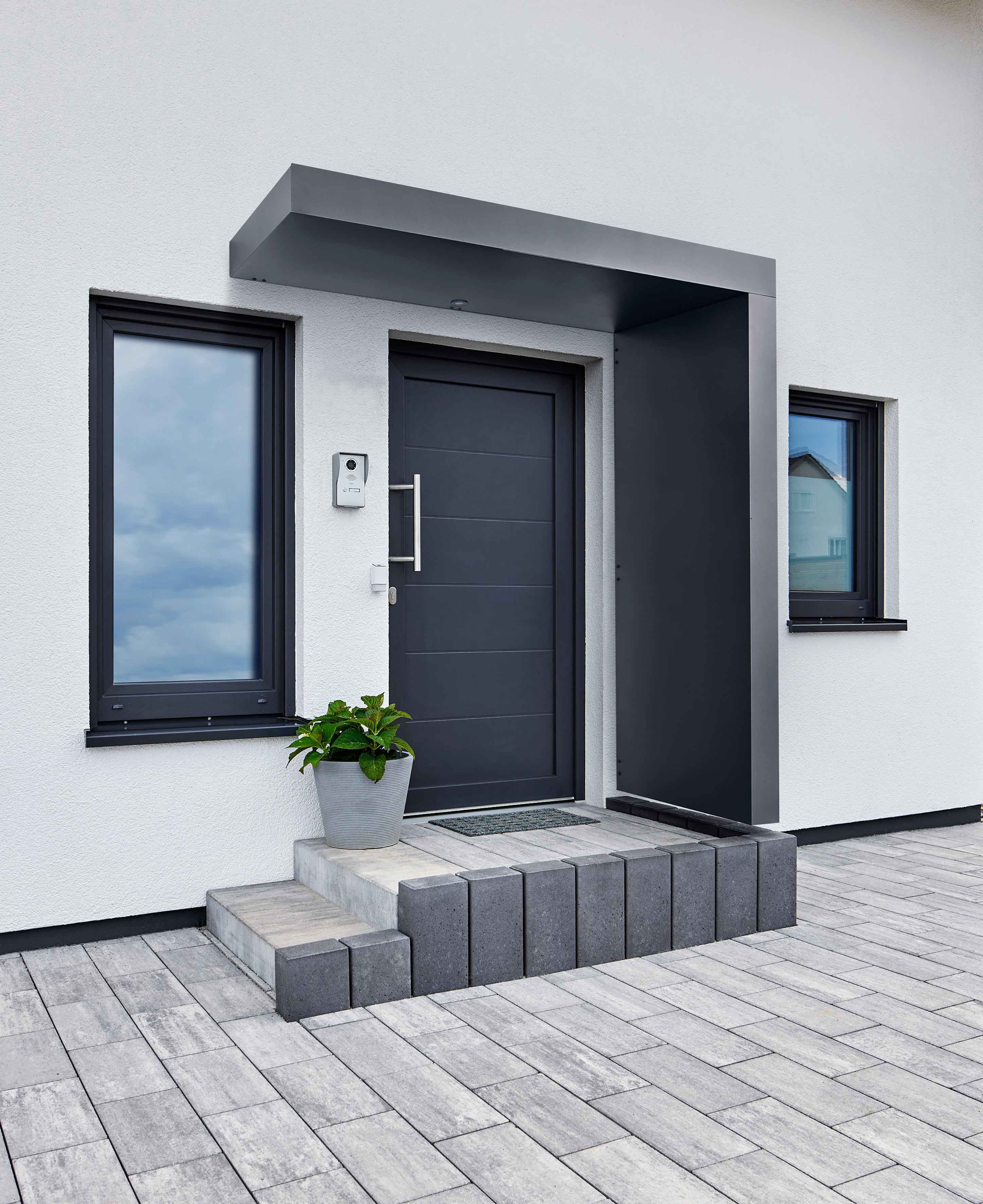 Haustürvordach Hamburg Extra aus Aluminium anthrazit